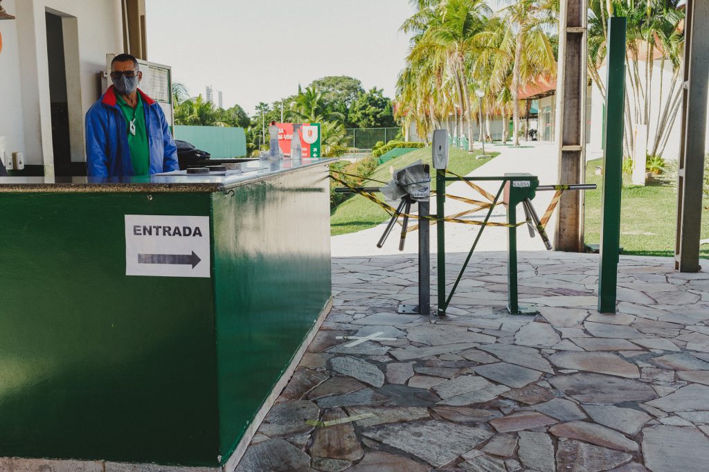 Clubes de Tênis em Curitiba. Saiba Onde Ficam e Associe-se.